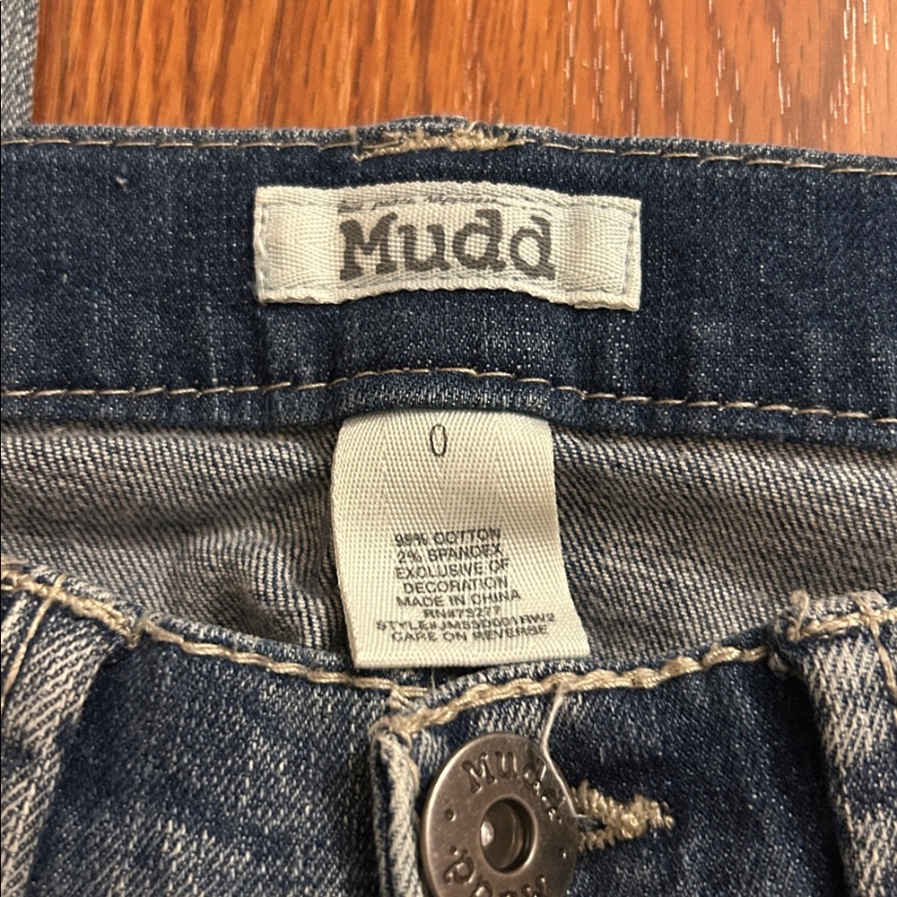 Mudd Ripped Skinny Jeans - Picture 12 of 13